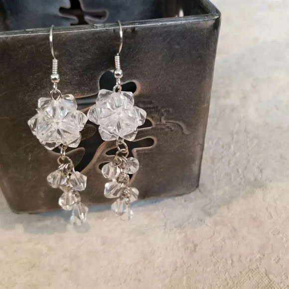 Handcrafted Swingy Diva Clear Glass Bicone Beads Baroque Dangle Earrings - Picture 2 of 4